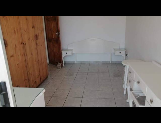 3 BEDROOM HOUSE FOR SALE IN BLUFF